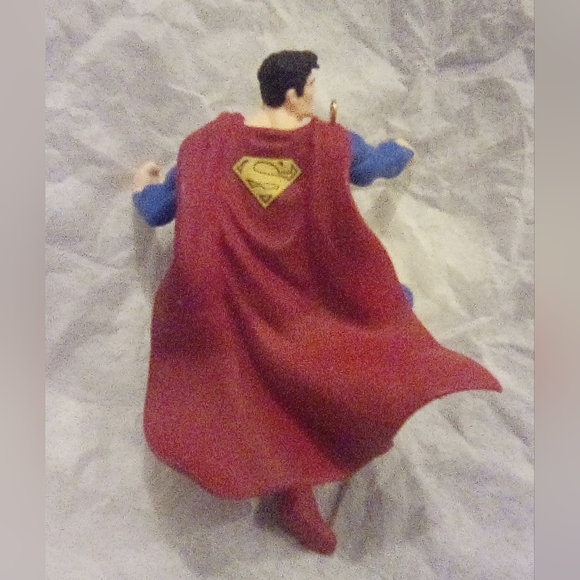 COPY - "Superman" Hallmark The Last Son of Krypton Figure - Picture 4 of 7